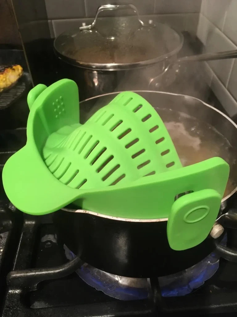 Silicone Pasta Strainer